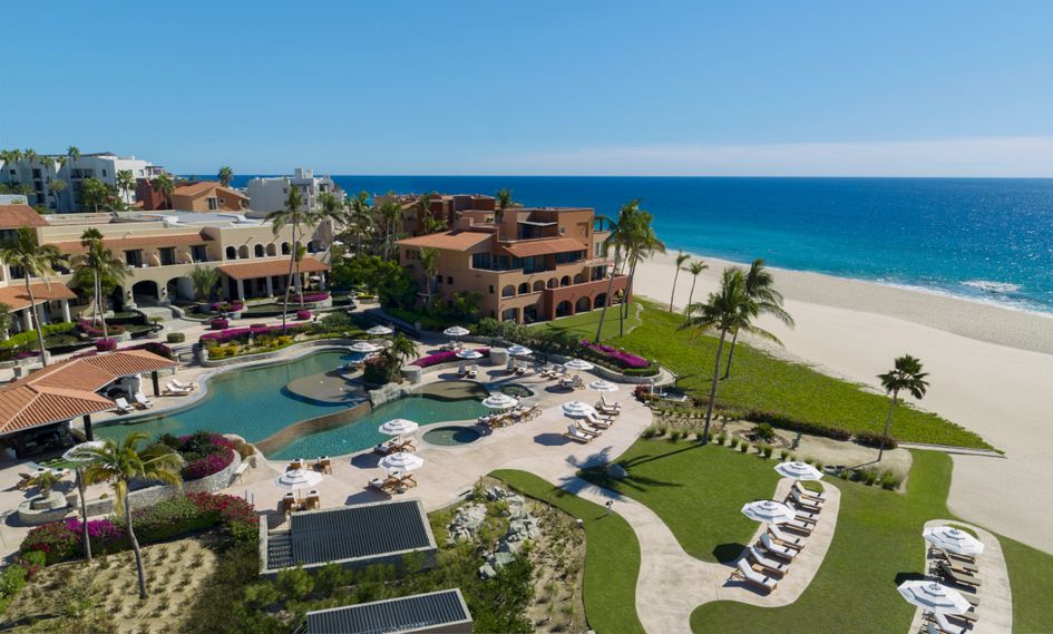 sky view of the Zoetry Casa del Mar Los Cabos resort and beach.