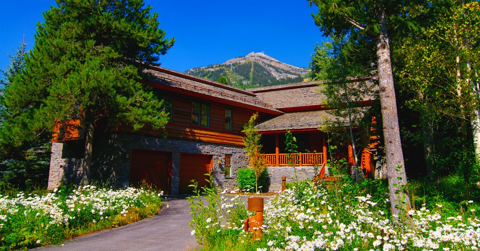 Jackson Hole Resort Lodging in Teton Village, Wyoming - Lodge & Ranch Deals