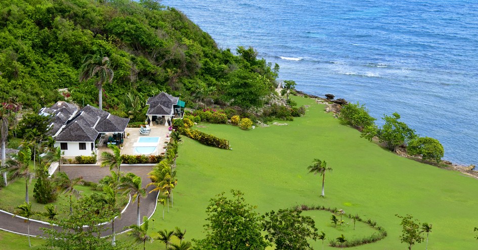 Seaside Cottage At Round Hill in Montego Bay, Jamaica - Villa & Estate ...