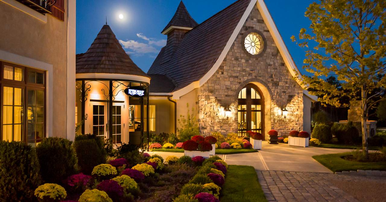 The Dining Room At Mirbeau Inn & Spa