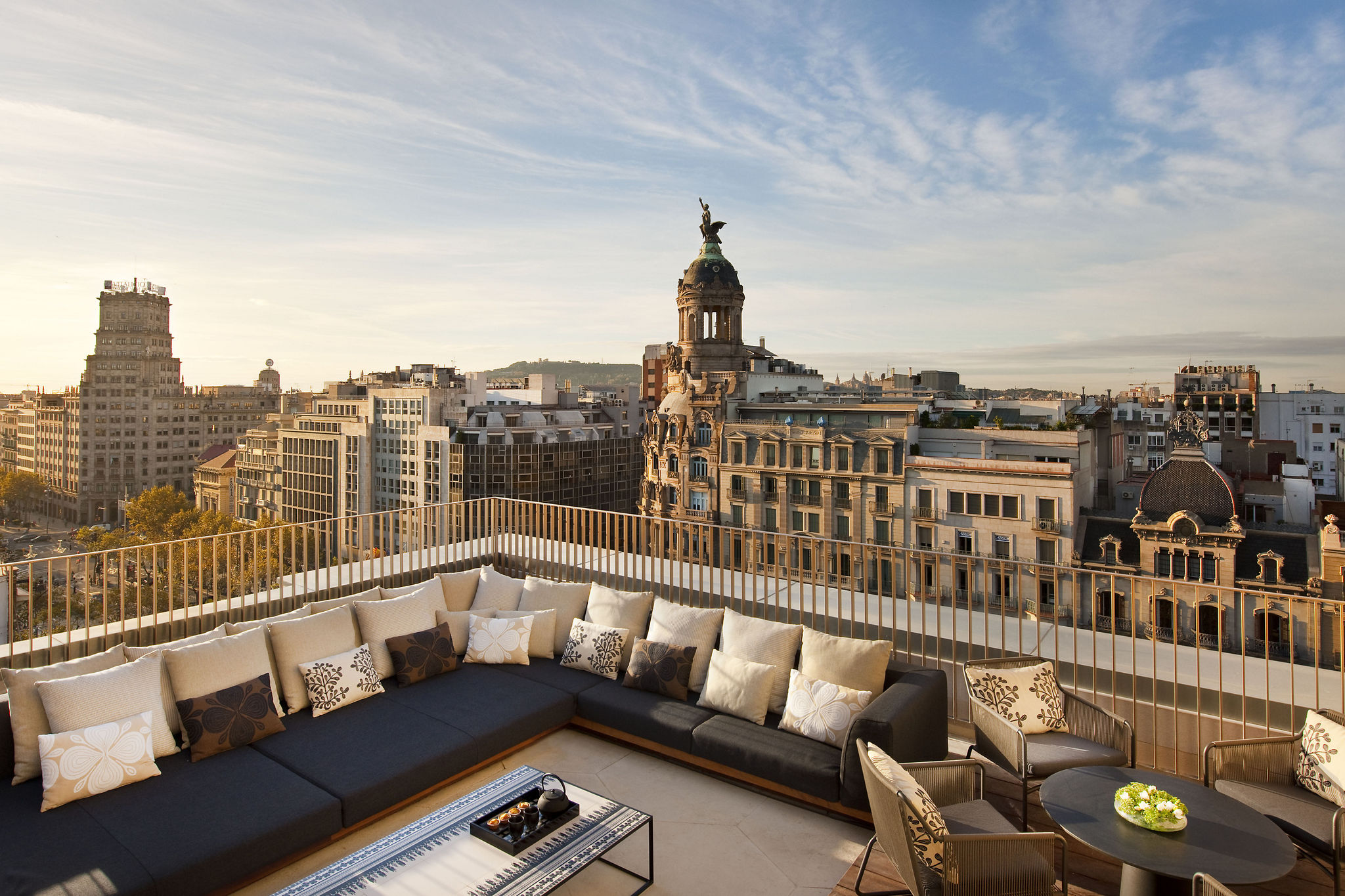 barcelona hotels with pool 5 star