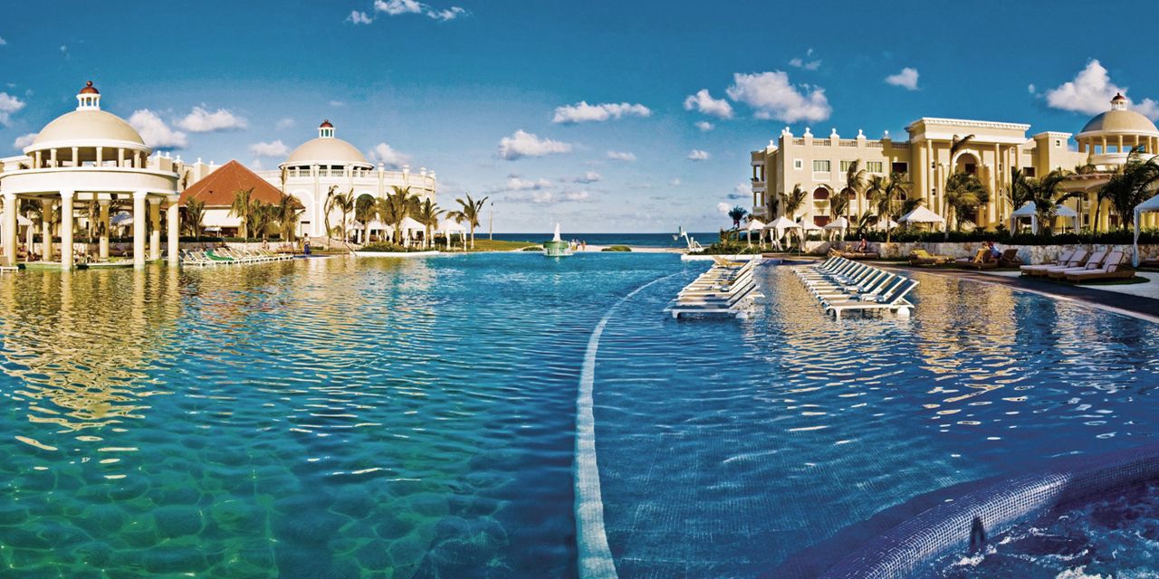 Iberostar Grand Paraiso in Playa Del Carmen, Mexico - All Inclusive Deals