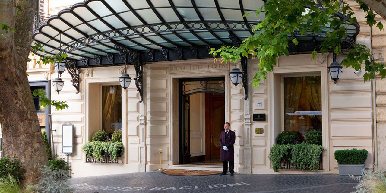 Rooms and Suites at Baglioni Hotel Regina : The Leading Hotels of the World