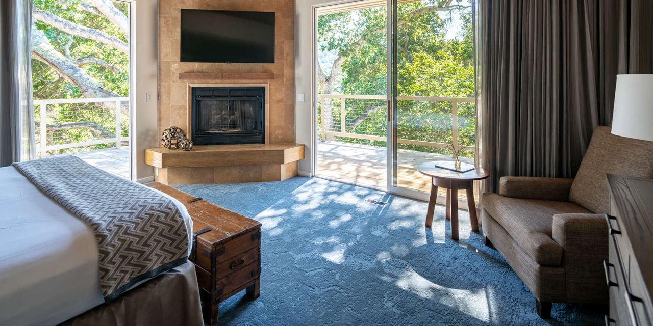 Carmel Valley Luxury Apartments