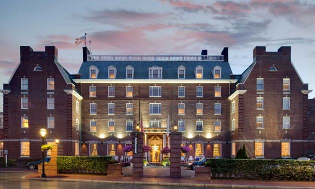 best luxury hotel in newport rhode island