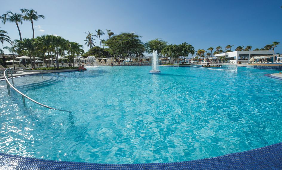 Hotel Riu Palace Antillas In Palm Beach Aruba All Inclusive Deals