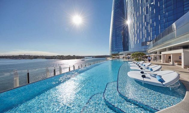 4 star hotel requirements australia